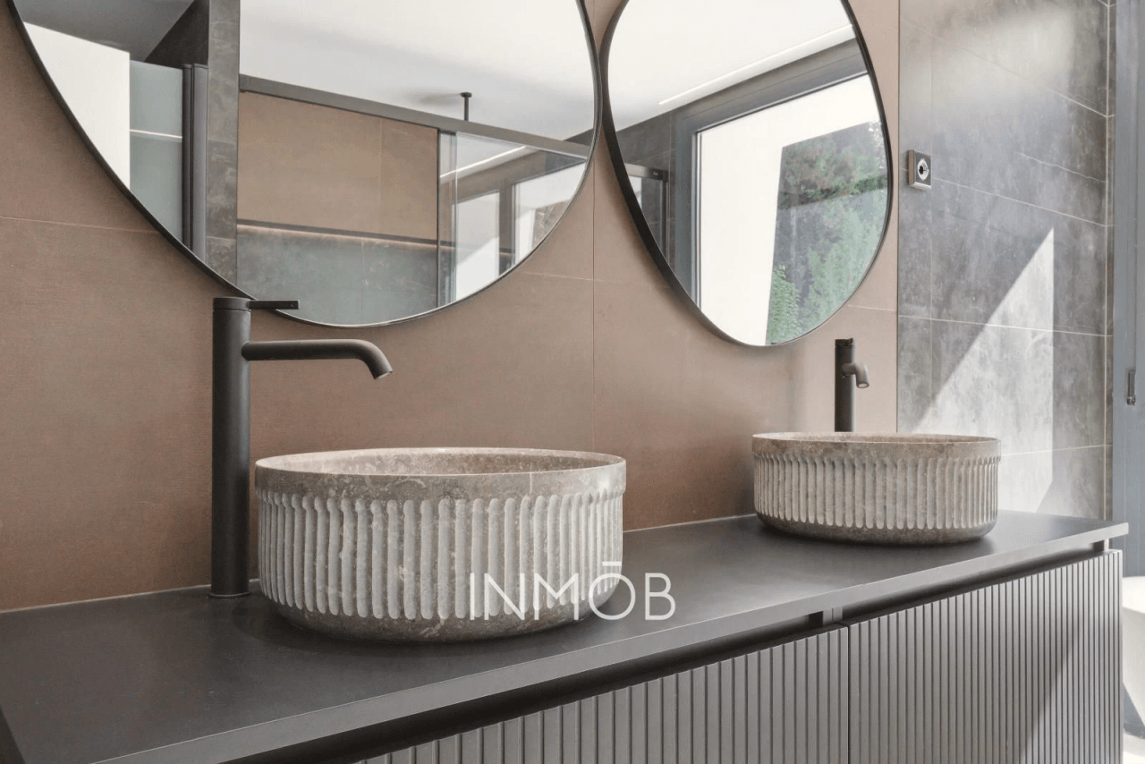 CASA SELLA - ARQUITECTURA CONTEMPORANEA en LAS LOMAS