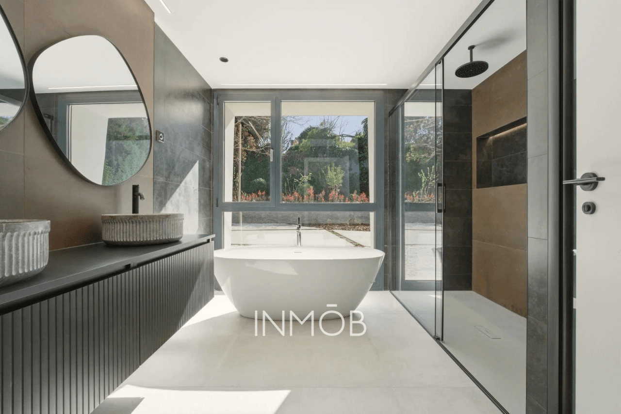 CASA SELLA - ARQUITECTURA CONTEMPORANEA en LAS LOMAS